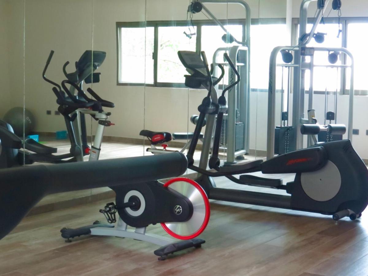 Palmarena Rooms & Residences - Long Stay Comfort With Parking, Sauna, Gym & Pool - Steps From 5Th Avenue Playa del Carmen Exterior foto