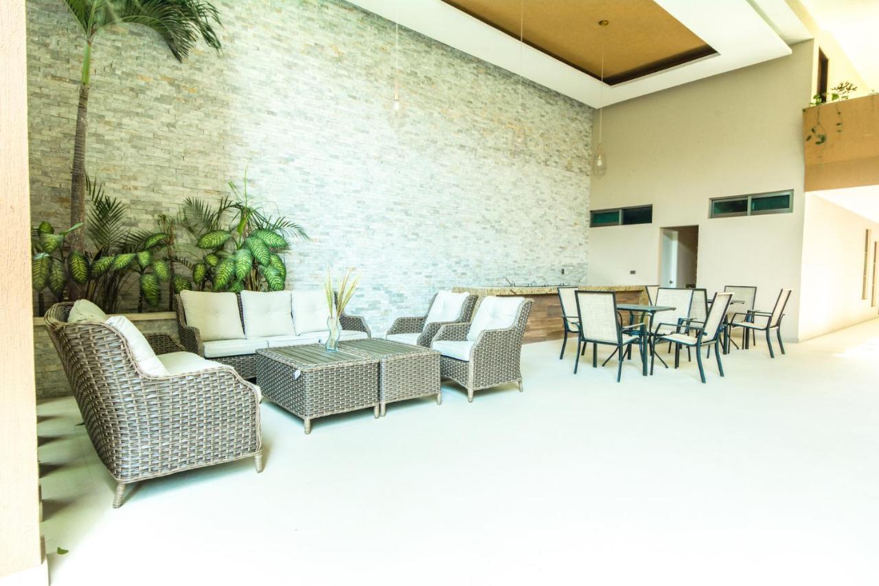 Palmarena Rooms & Residences - Long Stay Comfort With Parking, Sauna, Gym & Pool - Steps From 5Th Avenue Playa del Carmen Exterior foto